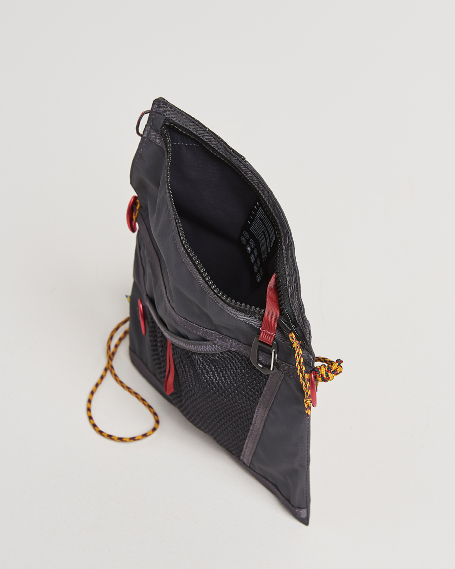 Herr | Väskor | Klättermusen | Hrid 1,5L Accessory Bag Raven