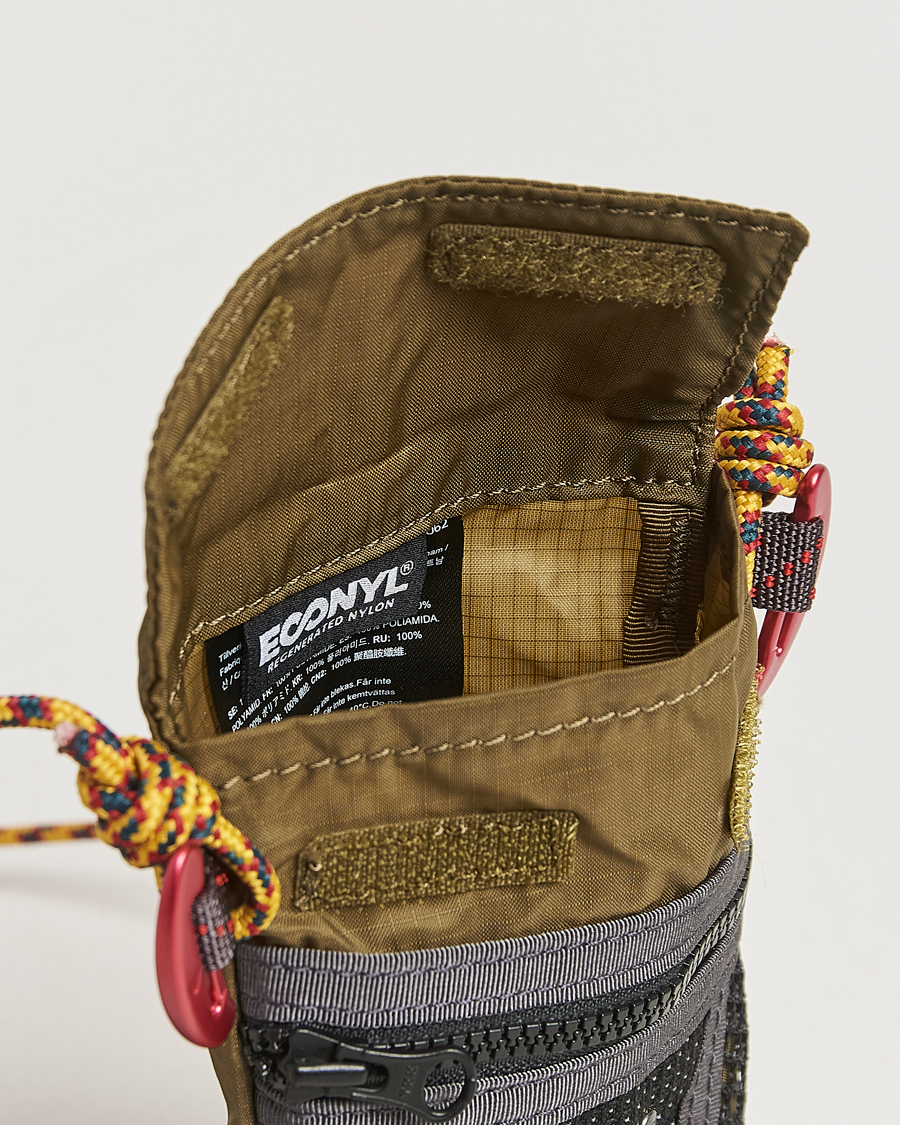Herr | Väskor | Klättermusen | Algir Lanyard Pocket Bag Olive