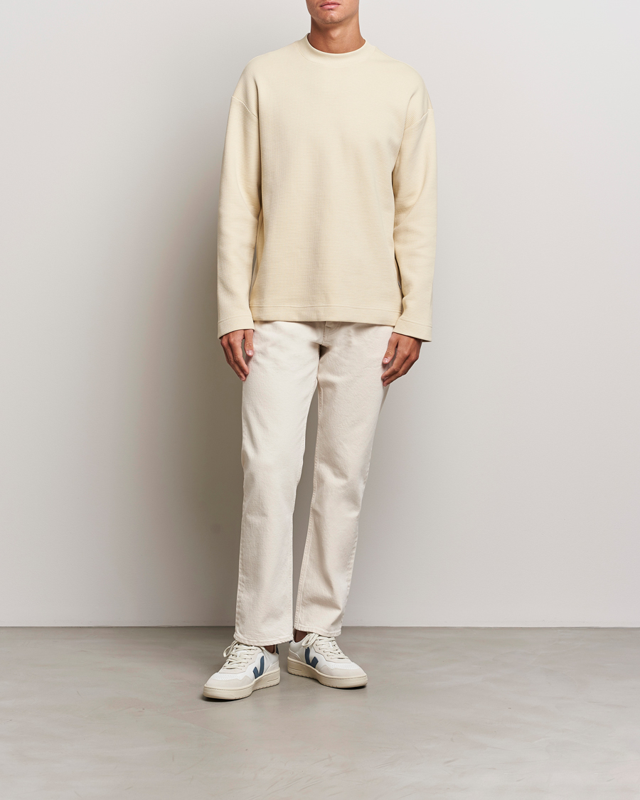 Herr | T-Shirts | NN07 | Benja Long Sleeve T-Shirt Ecru