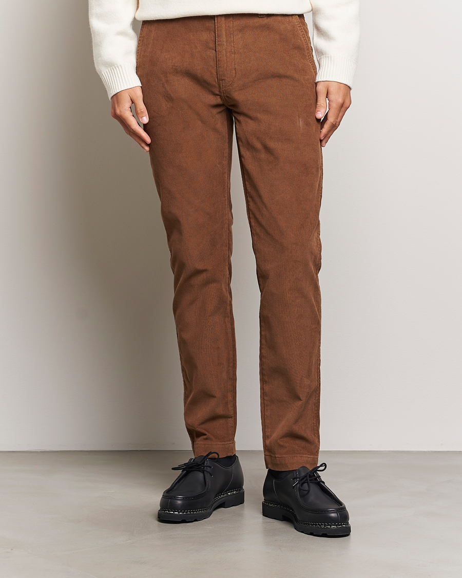 Herr | Byxor | Levi's | 14W Corduroy Chino Karla Brown