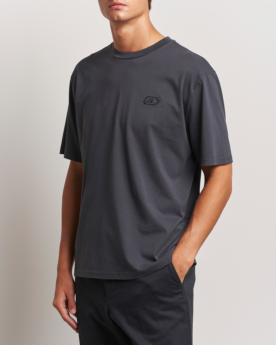 Herr | T-Shirts | J.Lindeberg | Hale Logo T-Shirt Washed Black