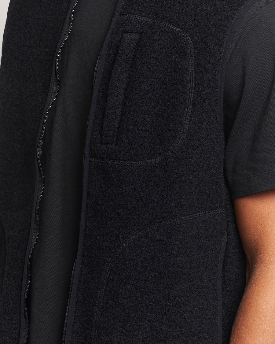 Herr | J.Lindeberg Duncan Wool Fleece Vest Black | J.Lindeberg | Duncan Wool Fleece Vest Black