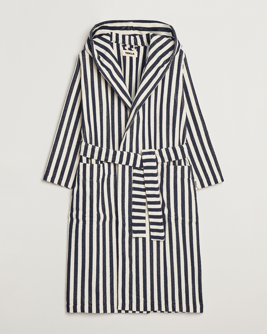 Herr | Tekla Organic Terry Hooded Bathrobe Humbug Stripes | Tekla | Organic Terry Hooded Bathrobe Humbug Stripes