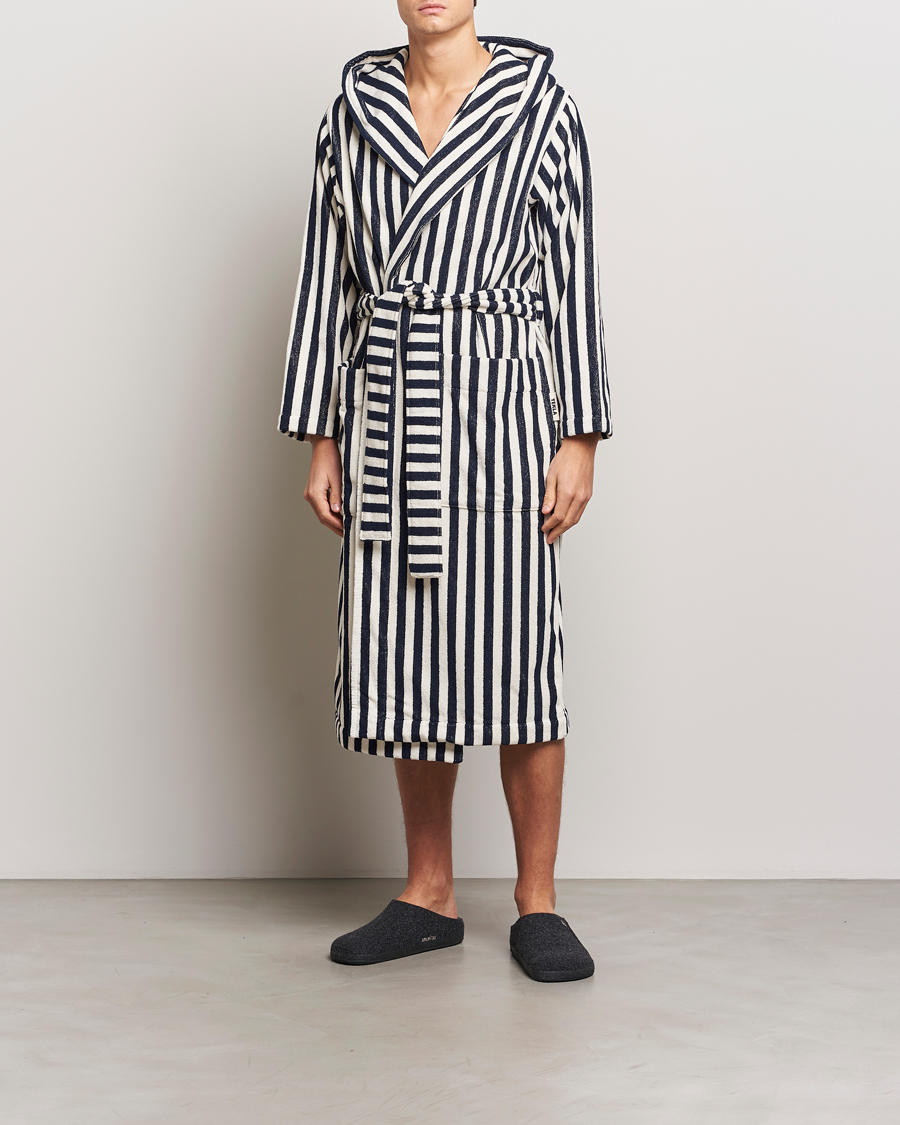 Herr | Tekla Organic Terry Hooded Bathrobe Humbug Stripes | Tekla | Organic Terry Hooded Bathrobe Humbug Stripes