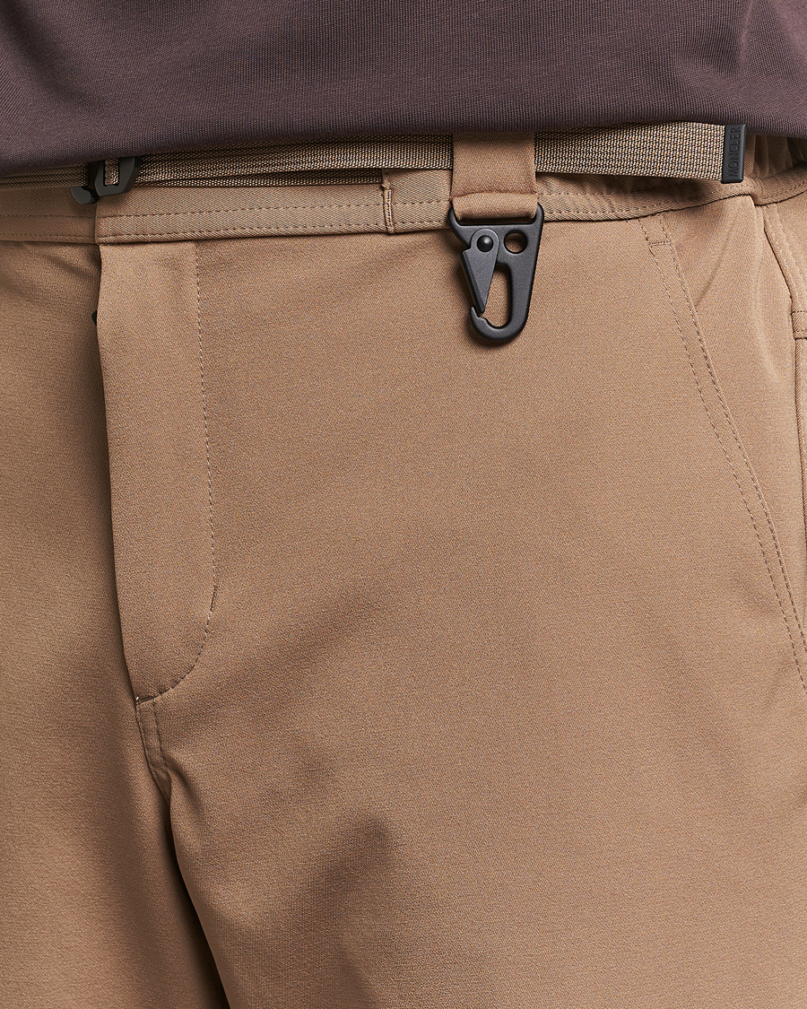 Herr | Byxor | Moncler Grenoble | Belted Tech Pants Beige
