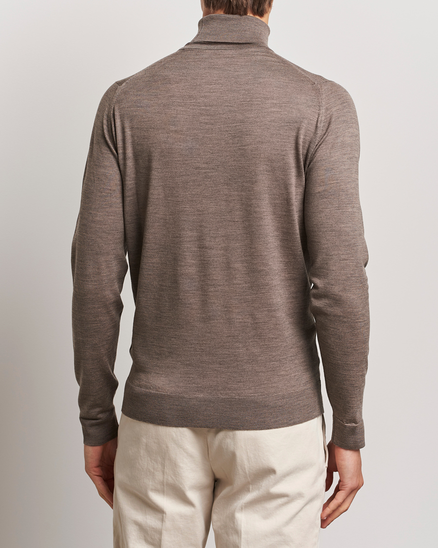 Herr | Tröjor | John Smedley | Cherwell Extra Fine Merino Rollneck Mushroom Brown