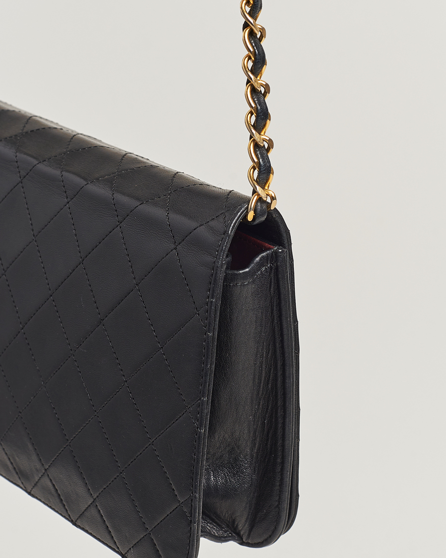 Herr | Chanel Pre-Owned Single Full Flap Bag Black Lambskin | Chanel Pre-Owned | Single Full Flap Bag Black Lambskin