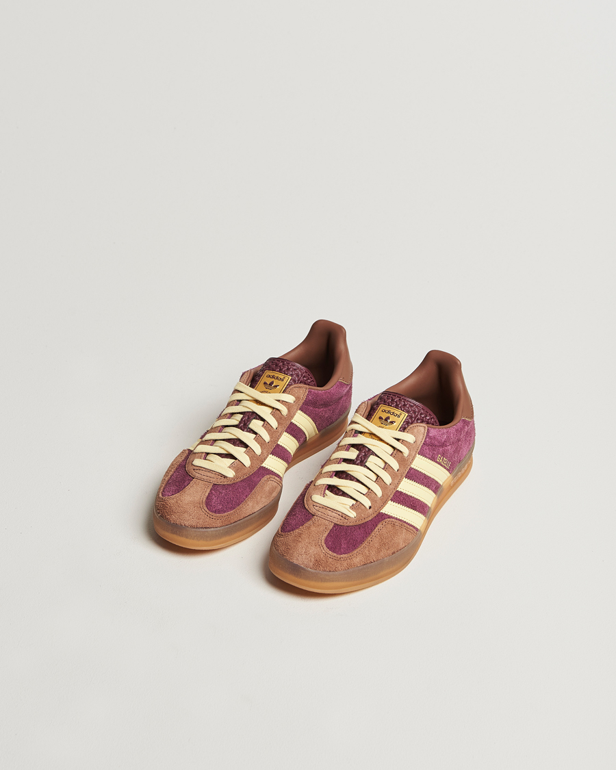 Herr | adidas Originals Gazelle Indoor Two Tone Sneaker Burgundy | adidas Originals | Gazelle Indoor Two Tone Sneaker Burgundy