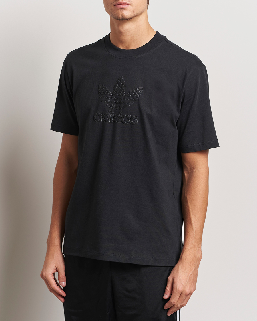 Herr | T-Shirts | adidas Originals | Monogram T-Shirt Black