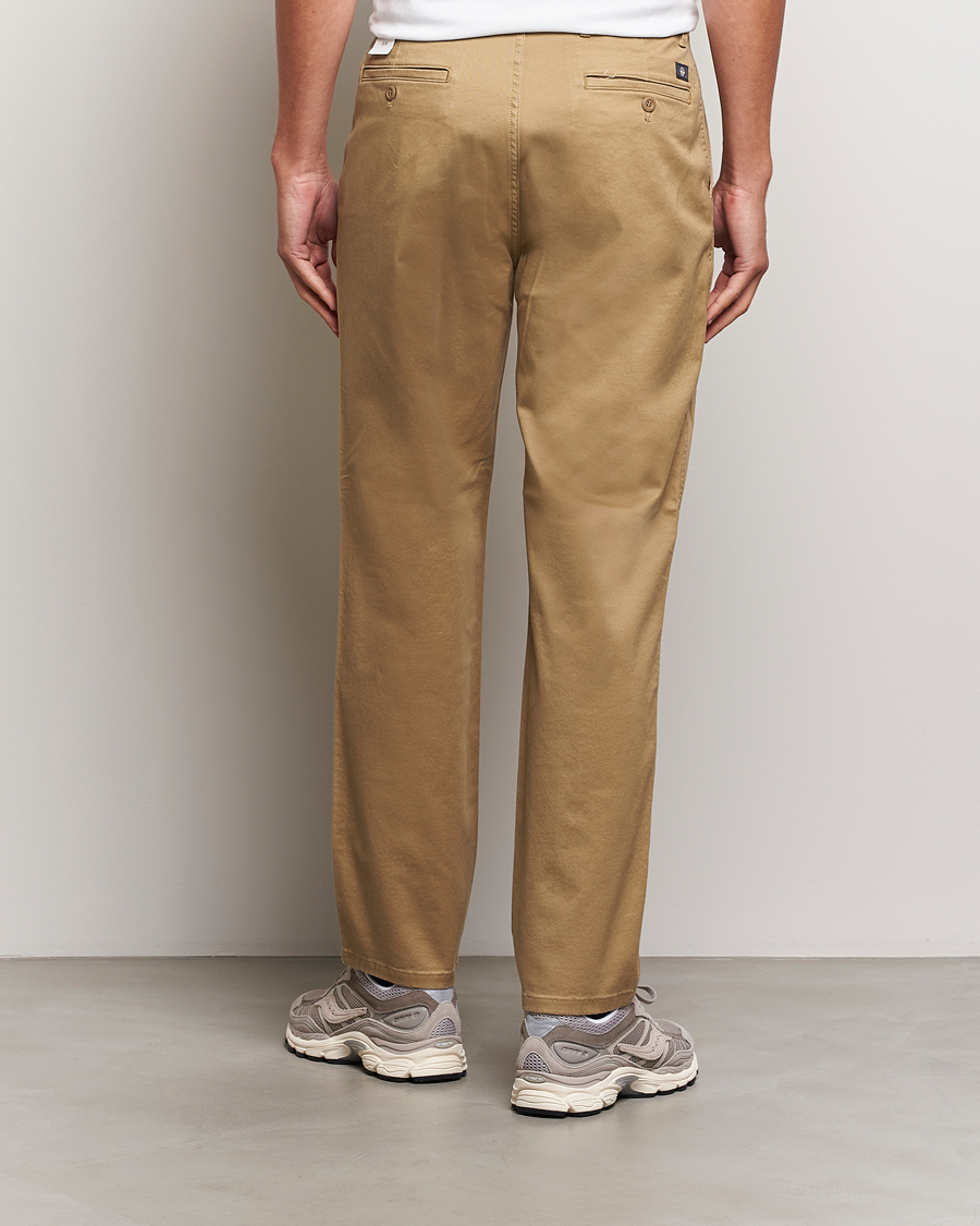 Herr | Byxor | Dockers | Original Pleated Cotton Chino Harvest Gold