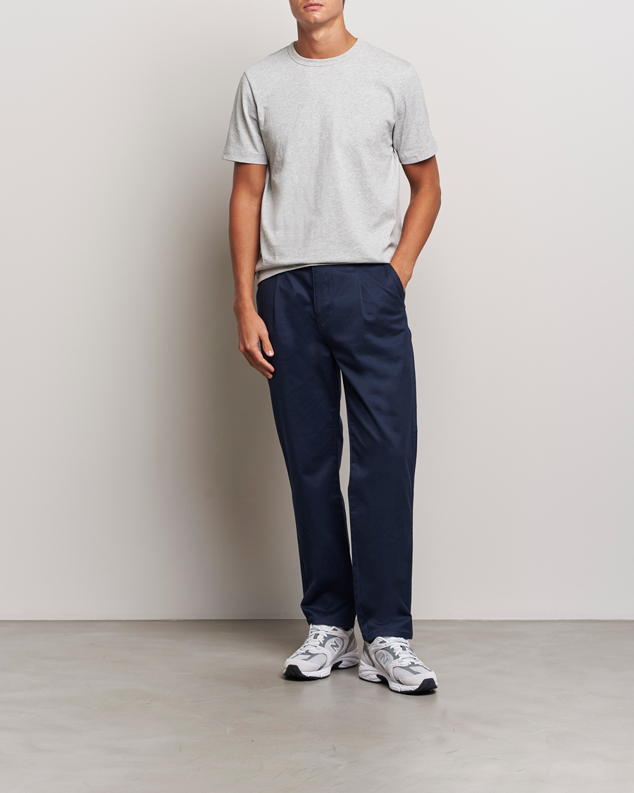 Herr | Byxor | Dockers | Original Pleated Cotton Chino Navy Blazer