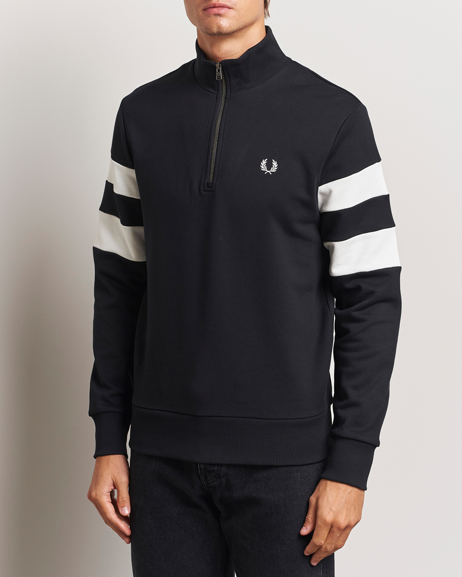 Herr | Tröjor | Fred Perry | Tipped Sleeve Half Zip Sweatshirt Black