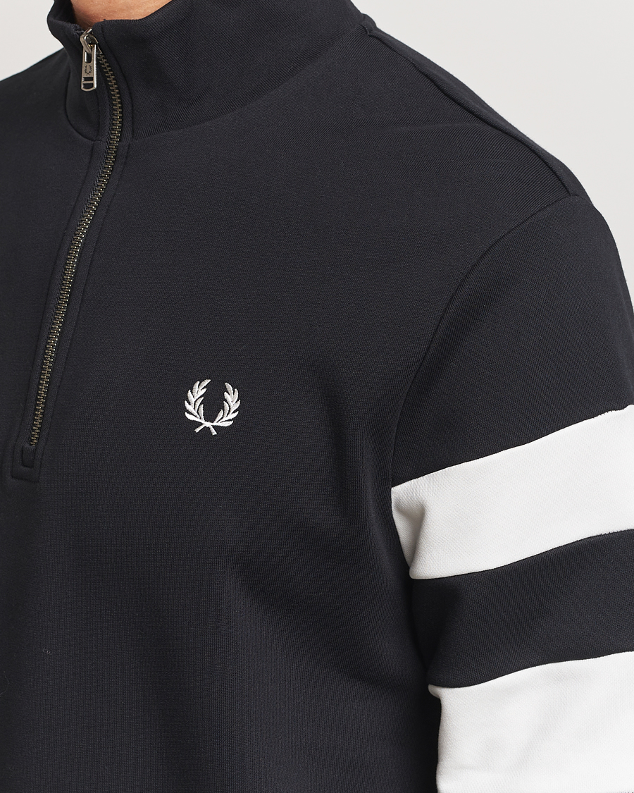 Herr | Tröjor | Fred Perry | Tipped Sleeve Half Zip Sweatshirt Black