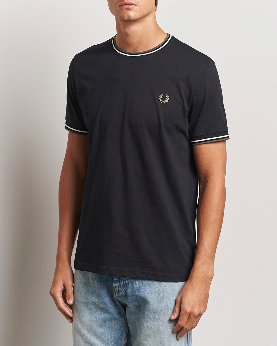 Herr | T-Shirts | Fred Perry | Twin Tipped T-Shirt Black