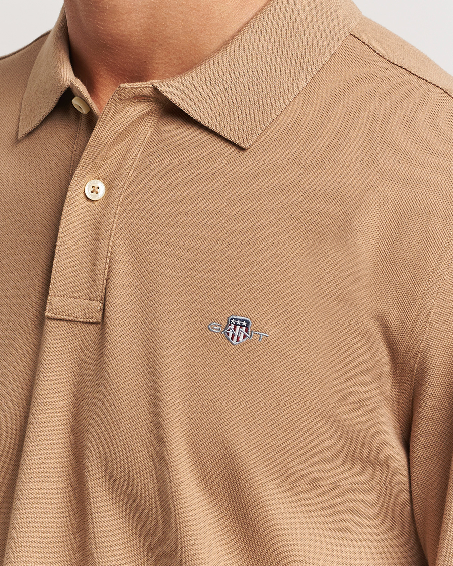 Herr | Tröjor | GANT | Regular Shield Pique Polo Warm Khaki