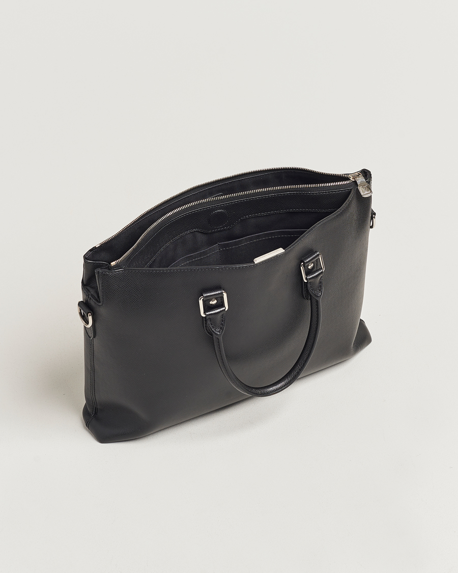 Herr | Louis Vuitton Pre-Owned Anton Brief Taiga Noir Silver | Louis Vuitton Pre-Owned | Anton Brief Taiga Noir Silver