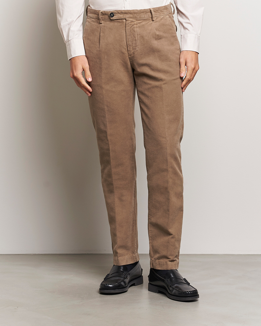 Herr | Byxor | Massimo Alba | Ionio Pleated Moleskine Trousers Brown