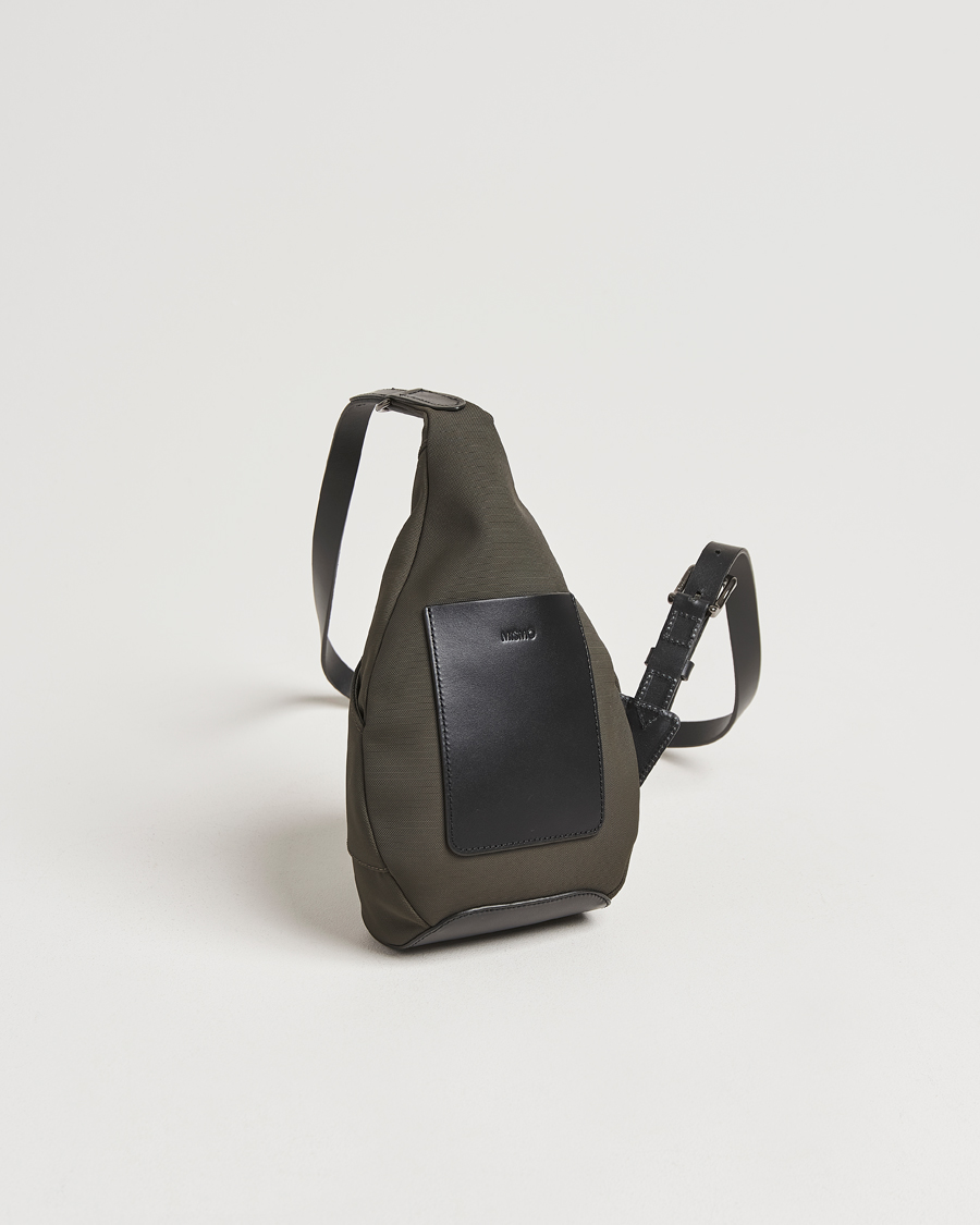 Herr | Väskor | Mismo | M/S Drop Crossbody Bag Shelter Green/Black