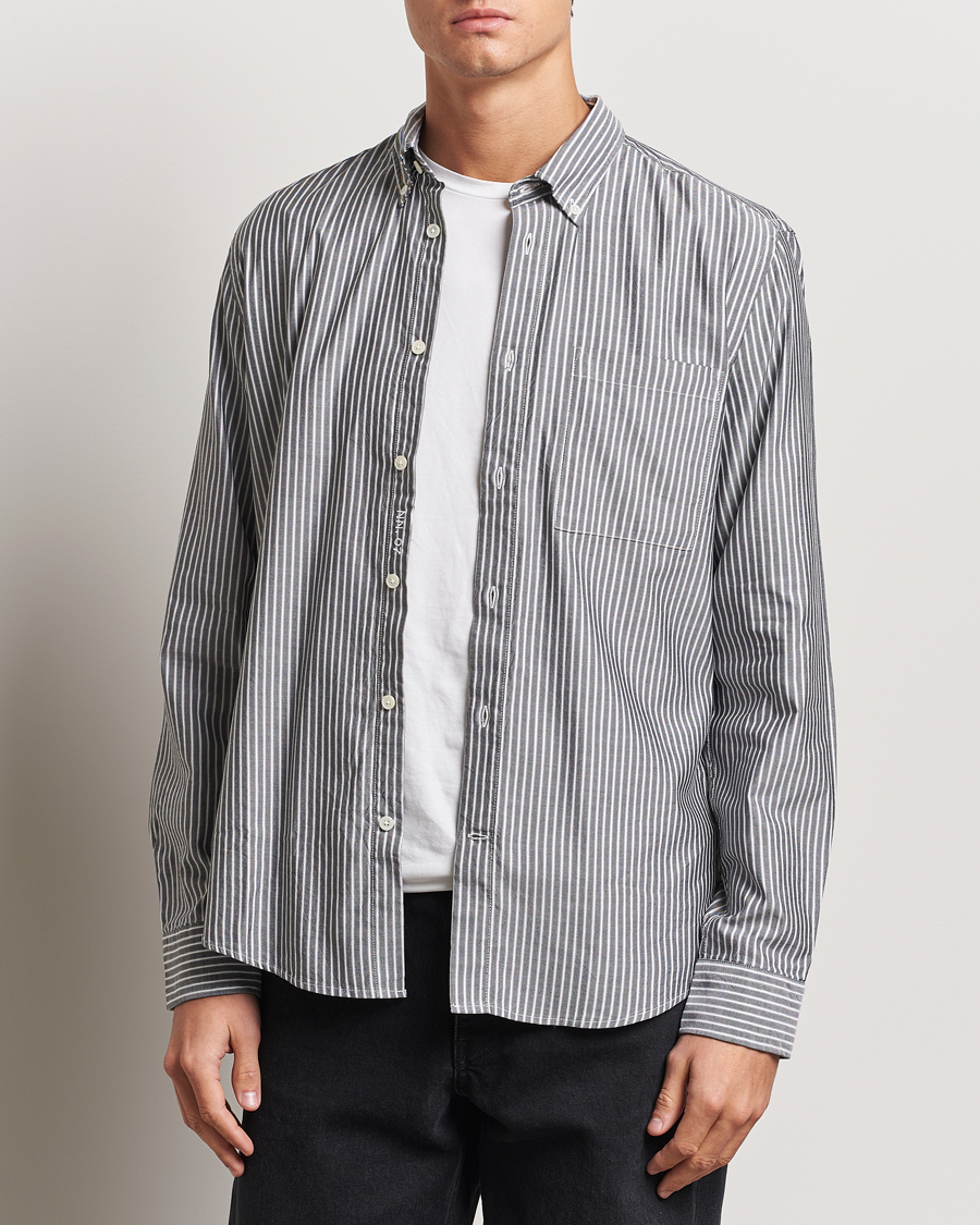 Herr | Skjortor | NN07 | Arne Tencel Striped Shirt Black/White