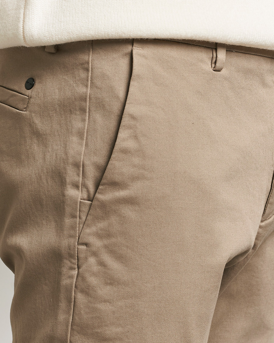 Herr | Byxor | NN07 | Theo Regular Fit Stretch Chinos Timber Wolf