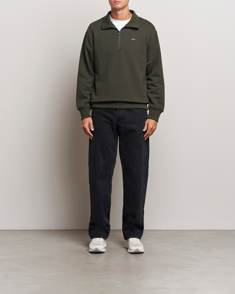 Herr | Tröjor | NN07 | Briggs Half Zip Sweatshirt Dark Army