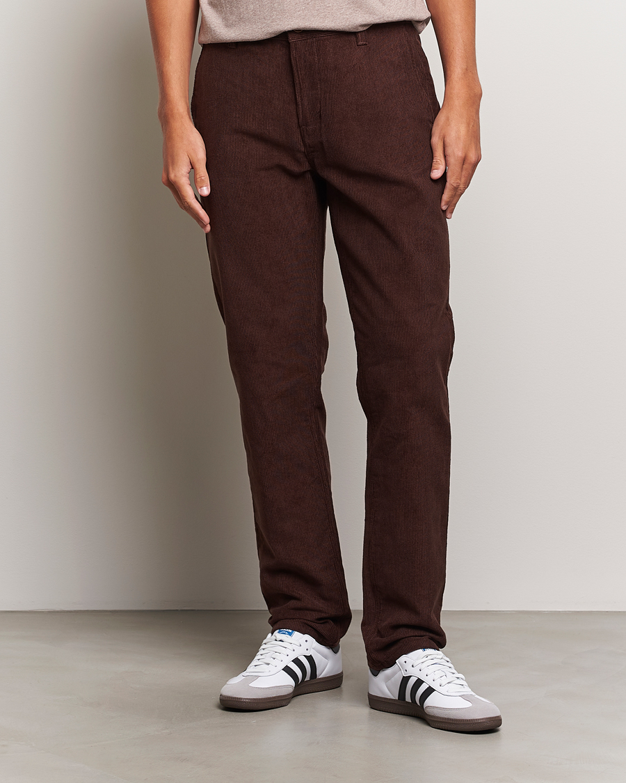 Herr | Byxor | Nudie Jeans | Easy Alvin Corduroy Pants Brown