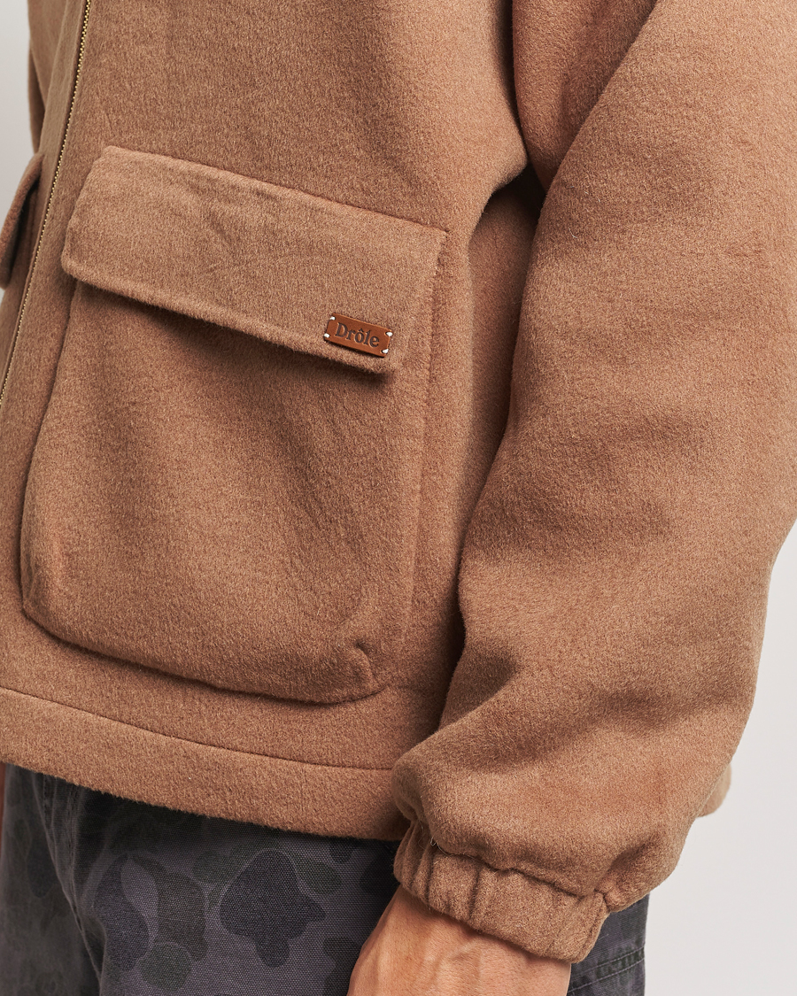 Herr | Jackor | Drôle de Monsieur | La Veste Capuche Wool Camel