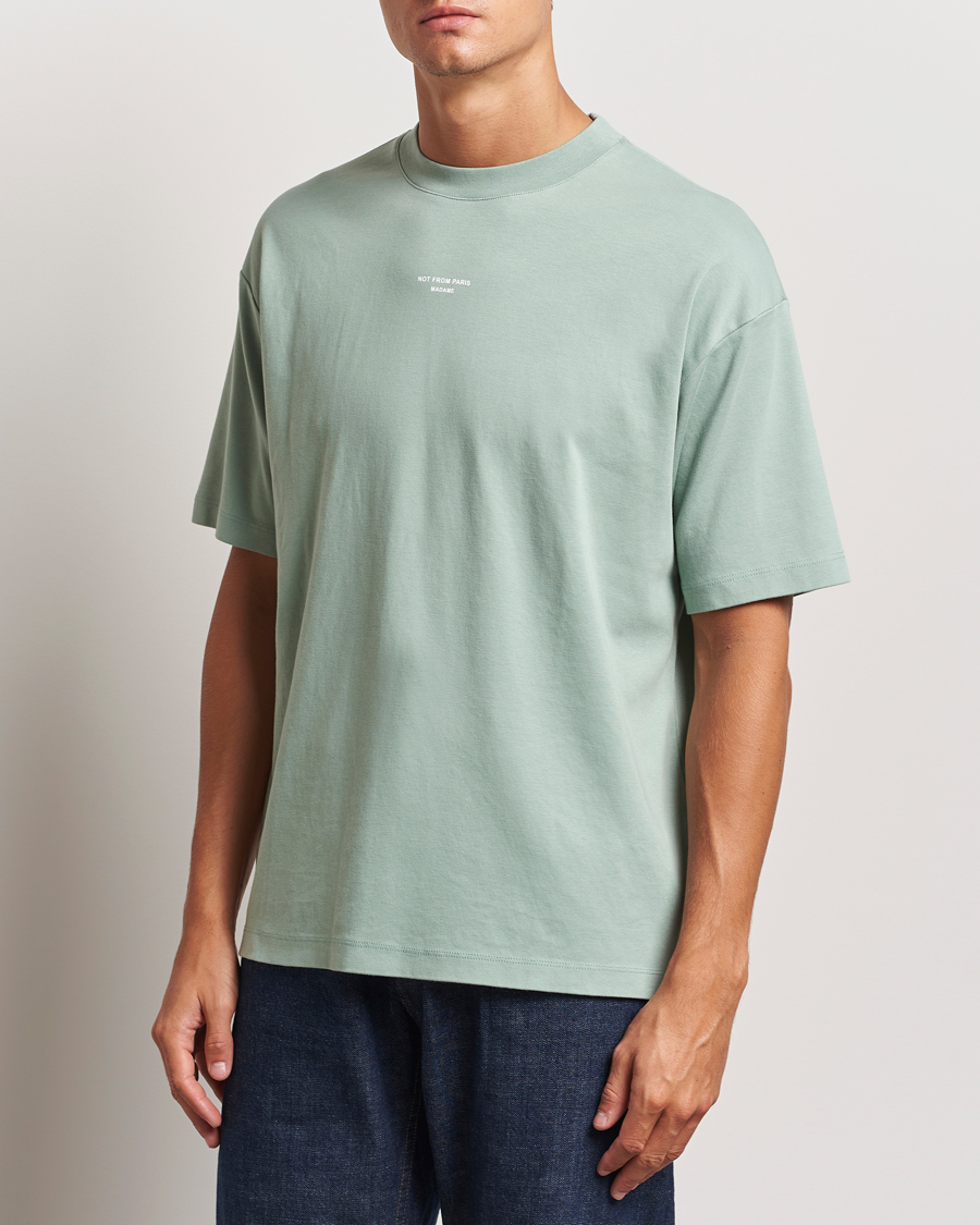 Herr | T-Shirts | Drôle de Monsieur | Classic Slogan T-Shirt Water Green