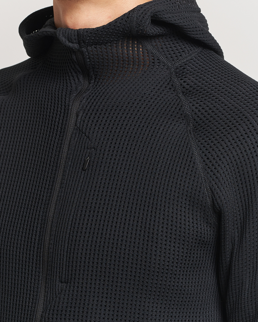 Herr | Tröjor | Houdini | Pace Flow Breathable Houdi True Black