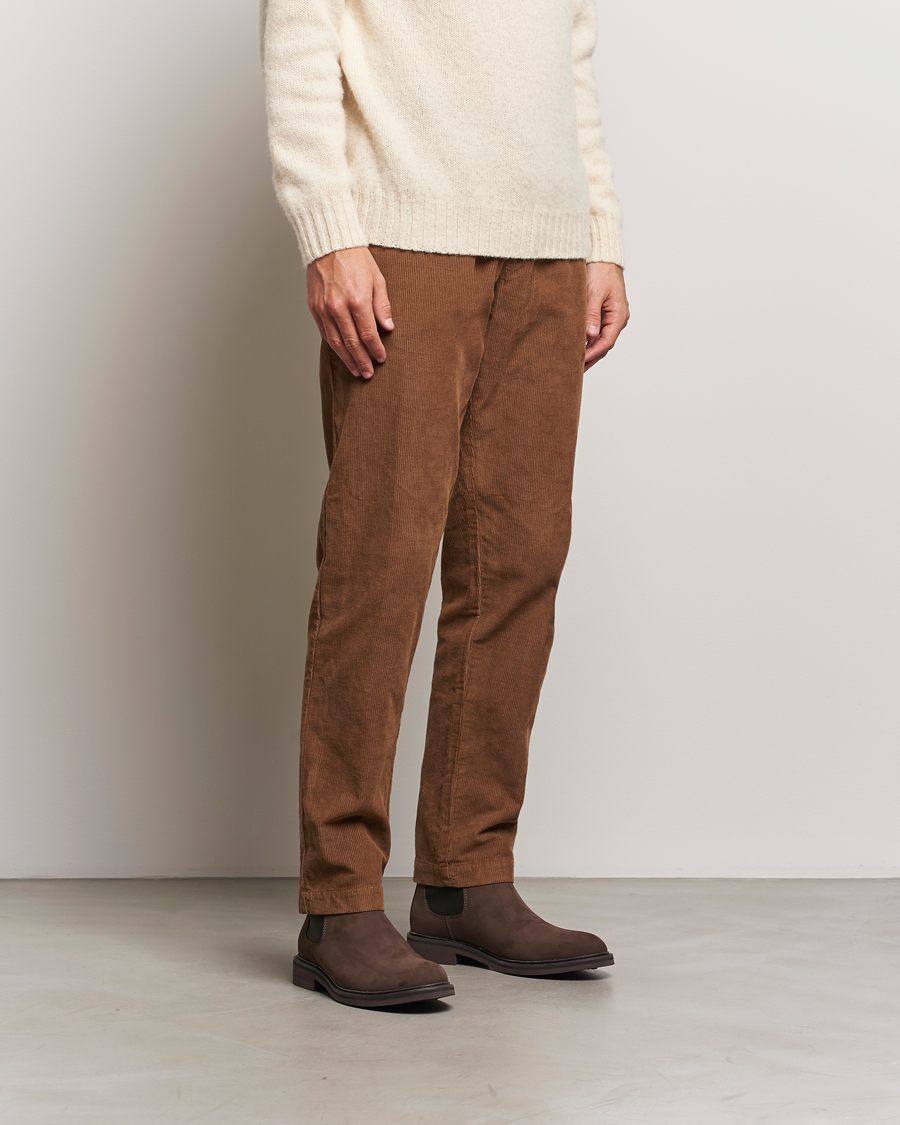 Herr | Kängor | Loake Shoemakers | Ducksworth Waterproof Chelsea Boot Brown Nubuck