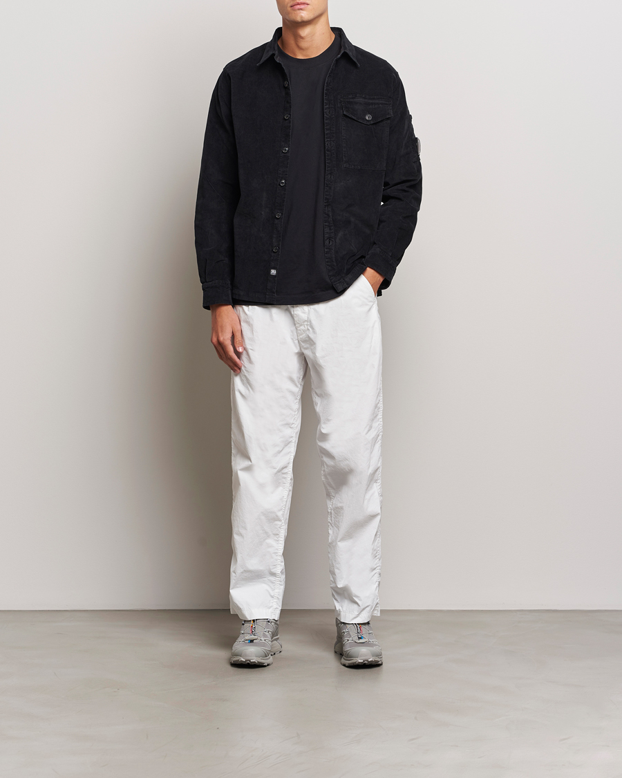 Herr | Skjortor | C.P. Company | Corduroy Lens Overshirt Black