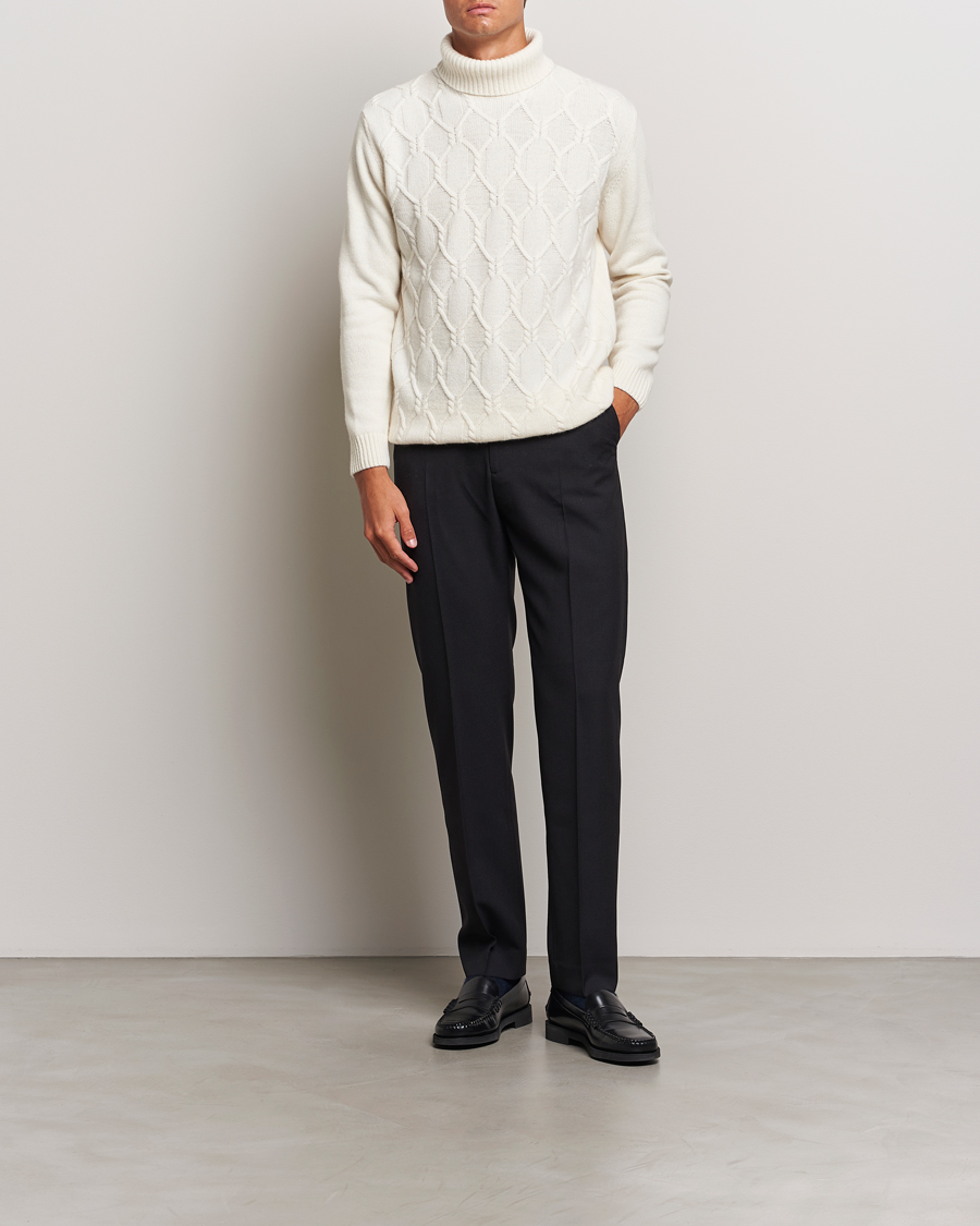 Herr | Tröjor | Oscar Jacobson | Salomon Heavy Knitted Cable Rollneck White