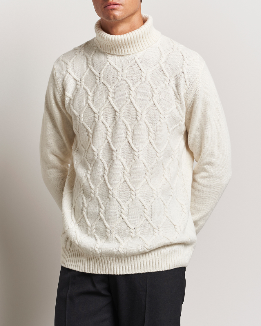 Herr | Tröjor | Oscar Jacobson | Salomon Heavy Knitted Cable Rollneck White