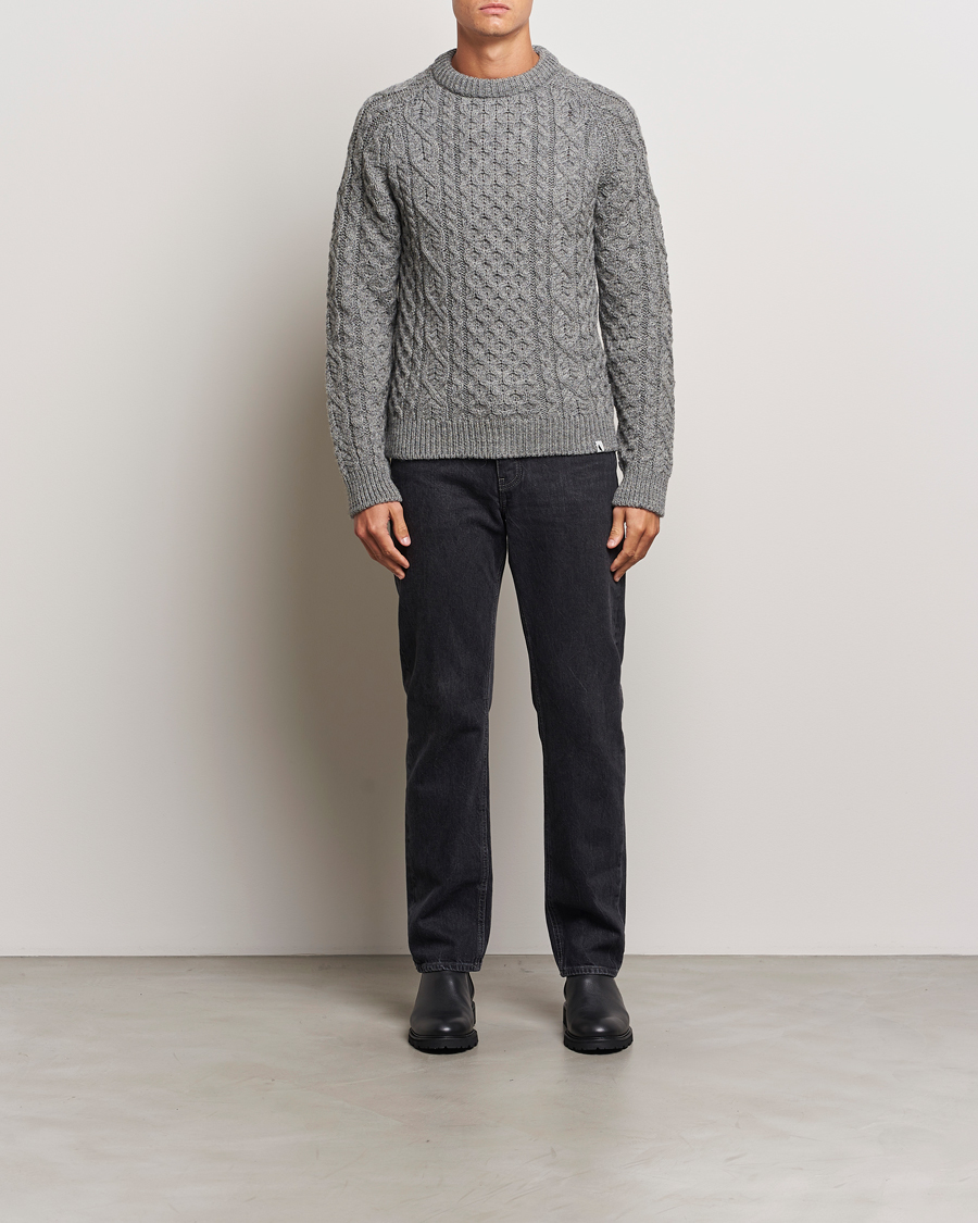Herr | Tröjor | Peregrine | Hudson Wool Aran Knitted Jumper Steel