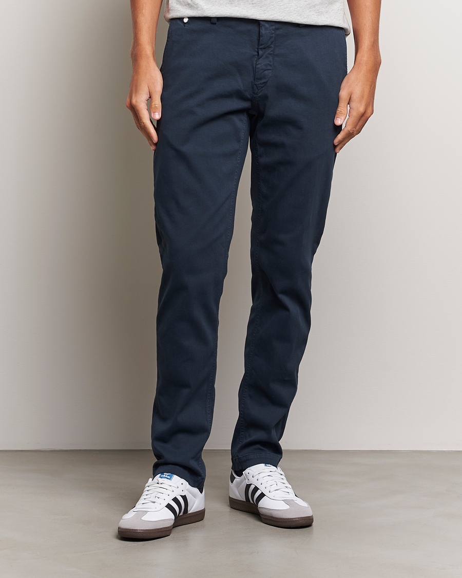 Herr | Byxor | Replay | Benni Hyperflex X-Lite Chinos Navy