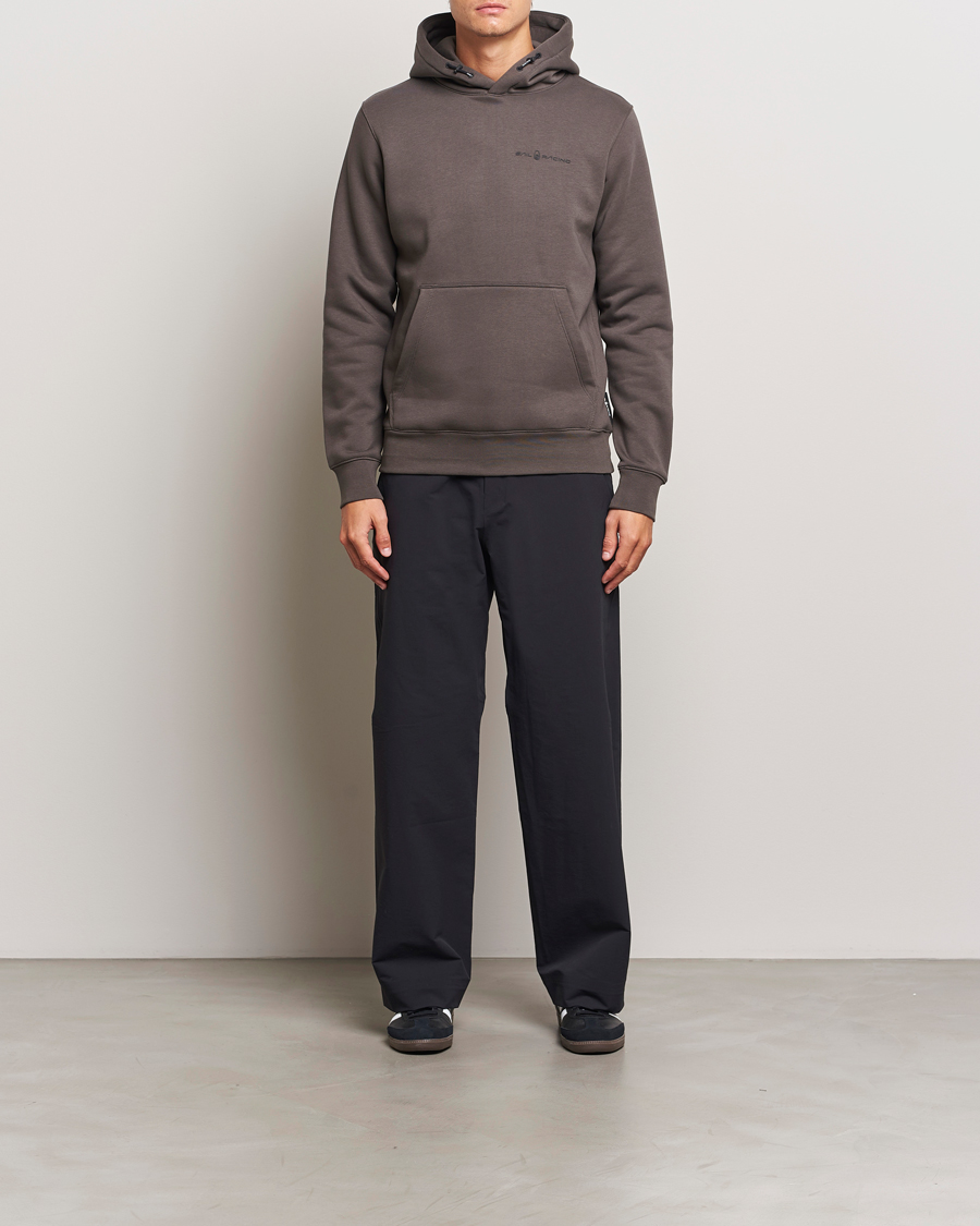 Herr | Tröjor | Sail Racing | Bowman Hoodie Asphalt