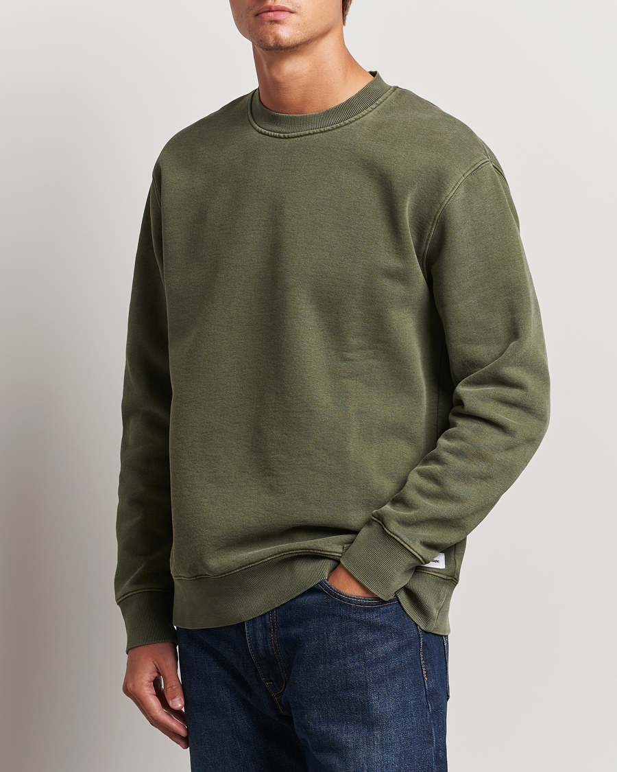 Herr | Tröjor | Samsøe Samsøe | Pigment Dyed Crew Neck Sweatshirt Forest Night