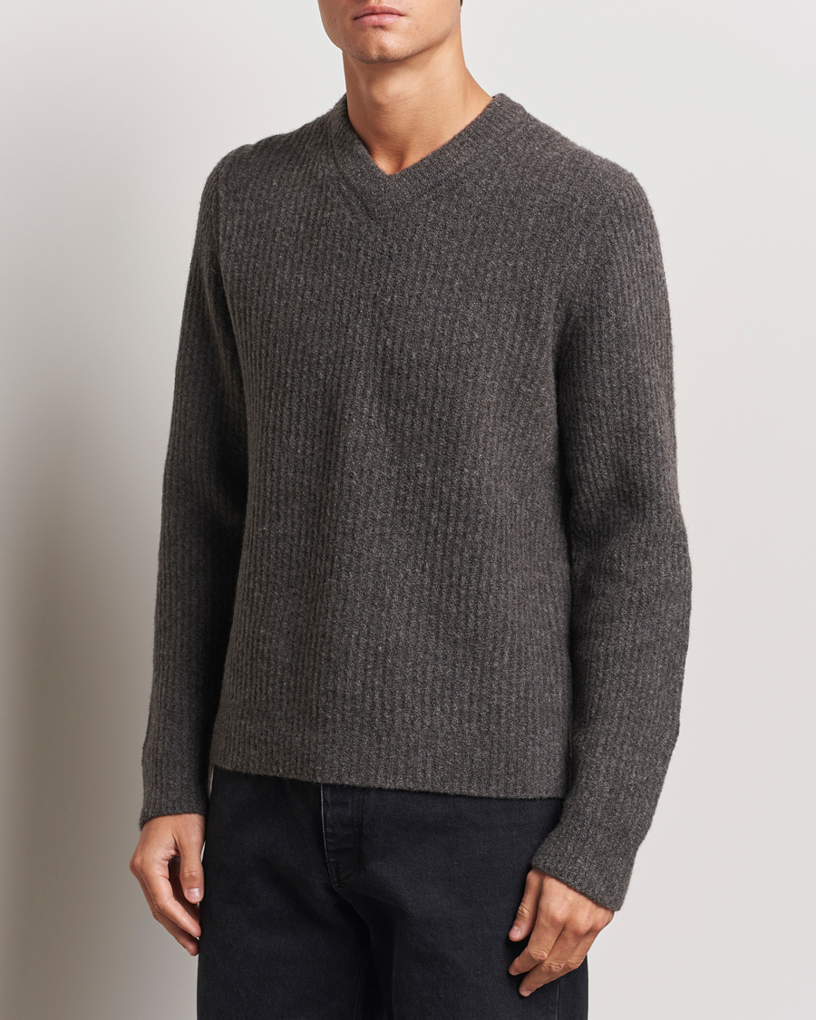 Herr | Tröjor | Samsøe Samsøe | Koji Rib Knitted V-Neck Volcanic Ash