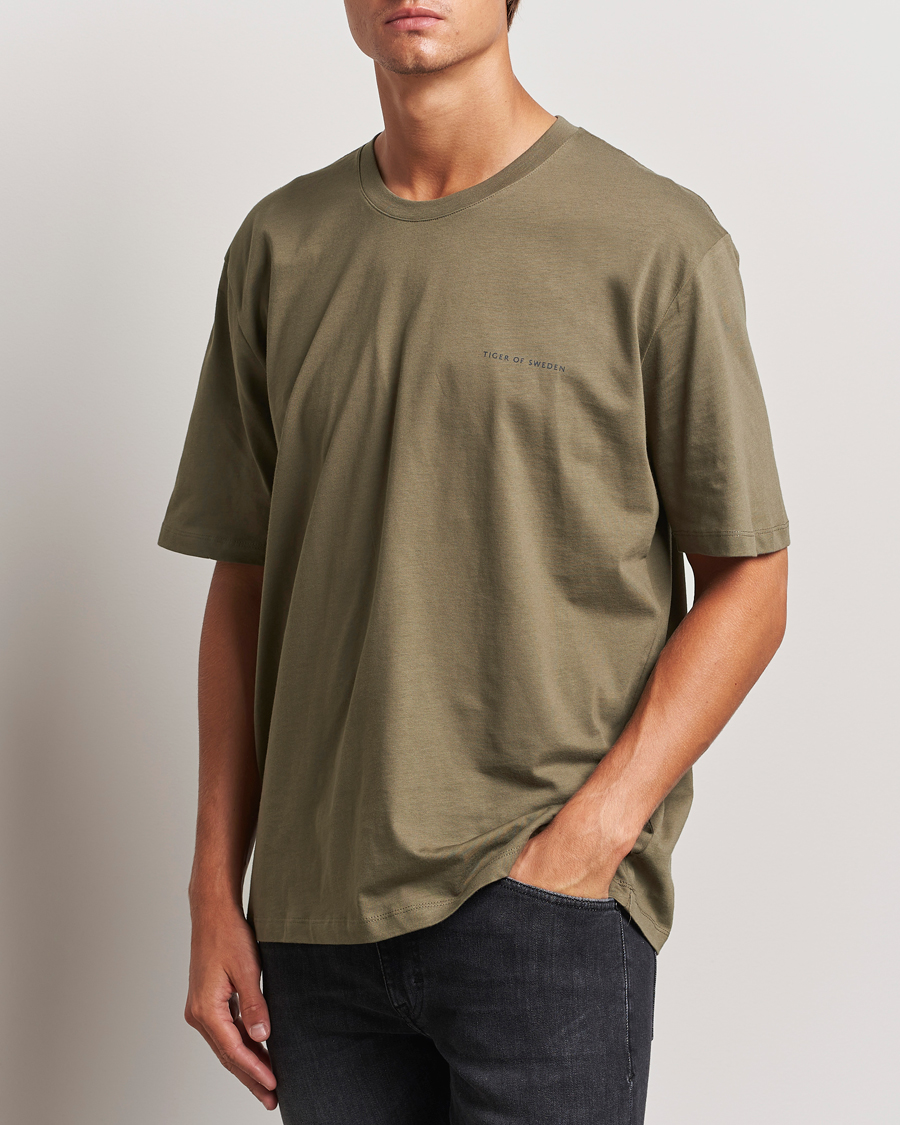 Herr | T-Shirts | Tiger of Sweden | Pro Cotton Logo T-Shirt October Sage