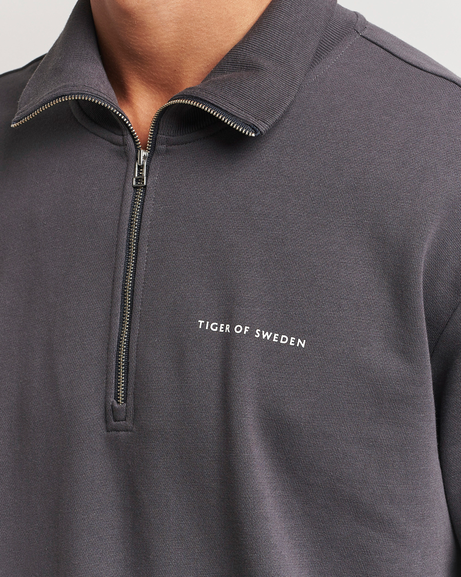 Herr | Tröjor | Tiger of Sweden | Marlon Half Zip Sweatshirt Charcoal