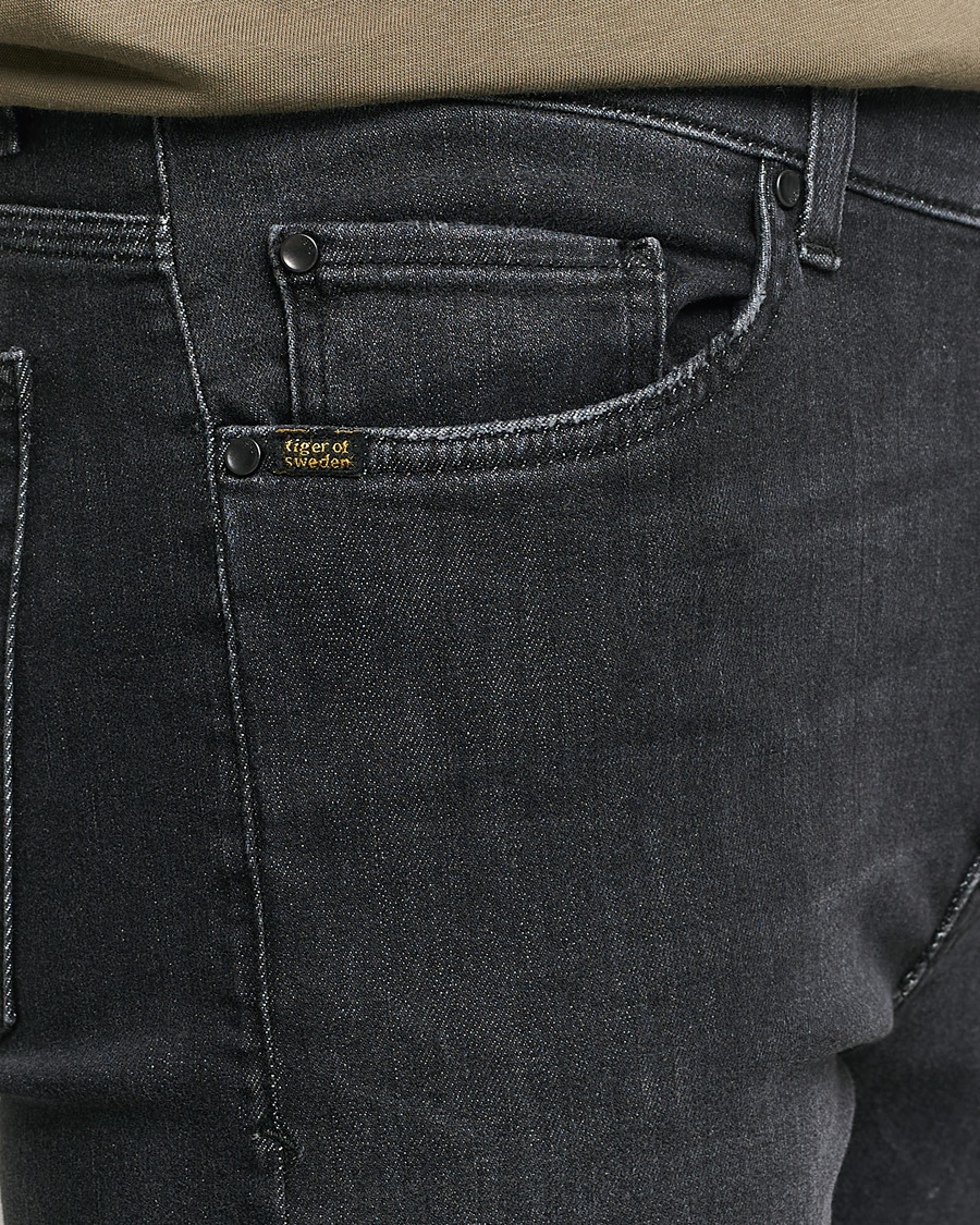 Herr | Jeans | Tiger of Sweden | Evolve Stretch Cotton Jeans Washed Black