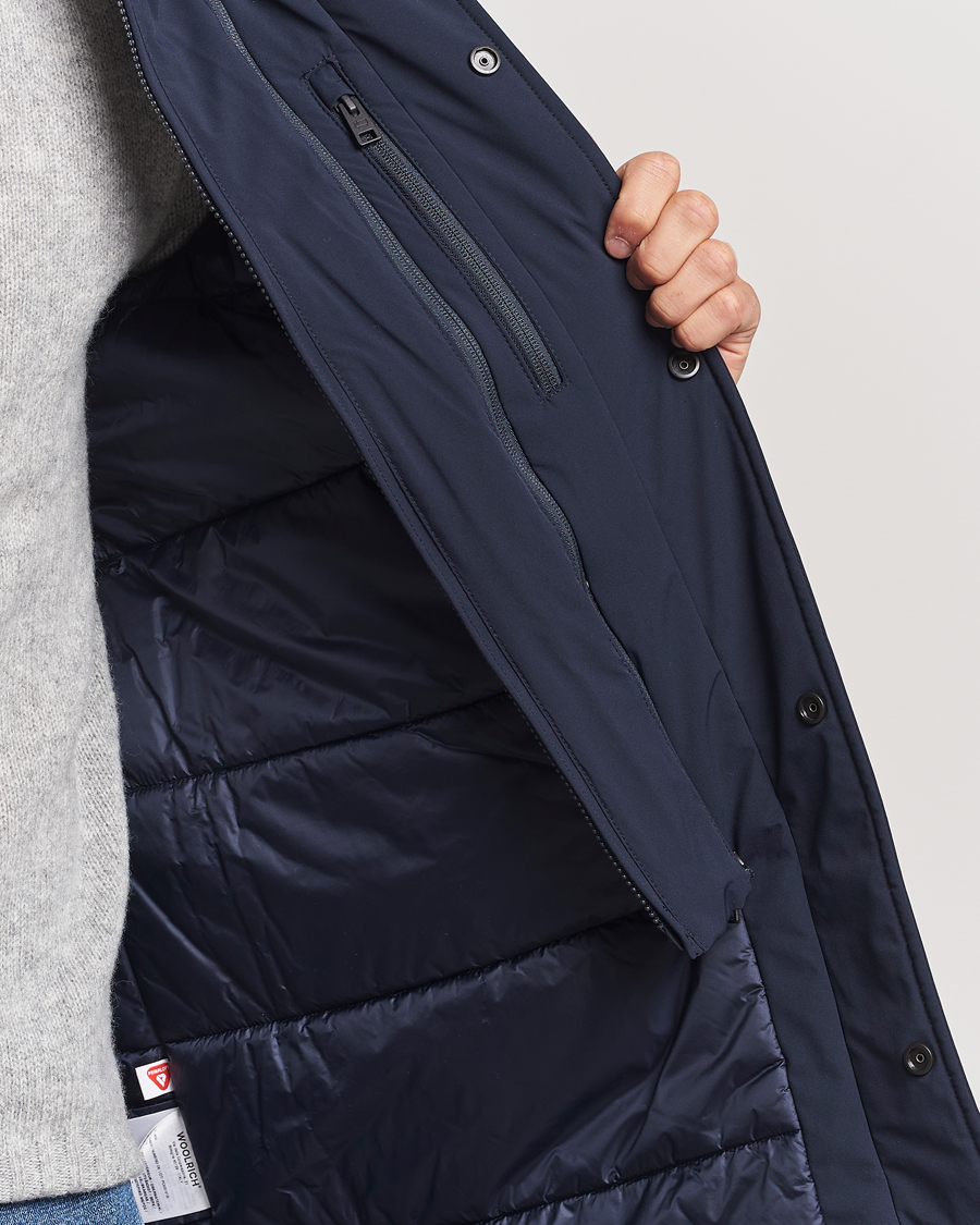 Herr | Jackor | Woolrich | Stretch 2 in 1 Padded Waterproof Carcoat Melton Blue