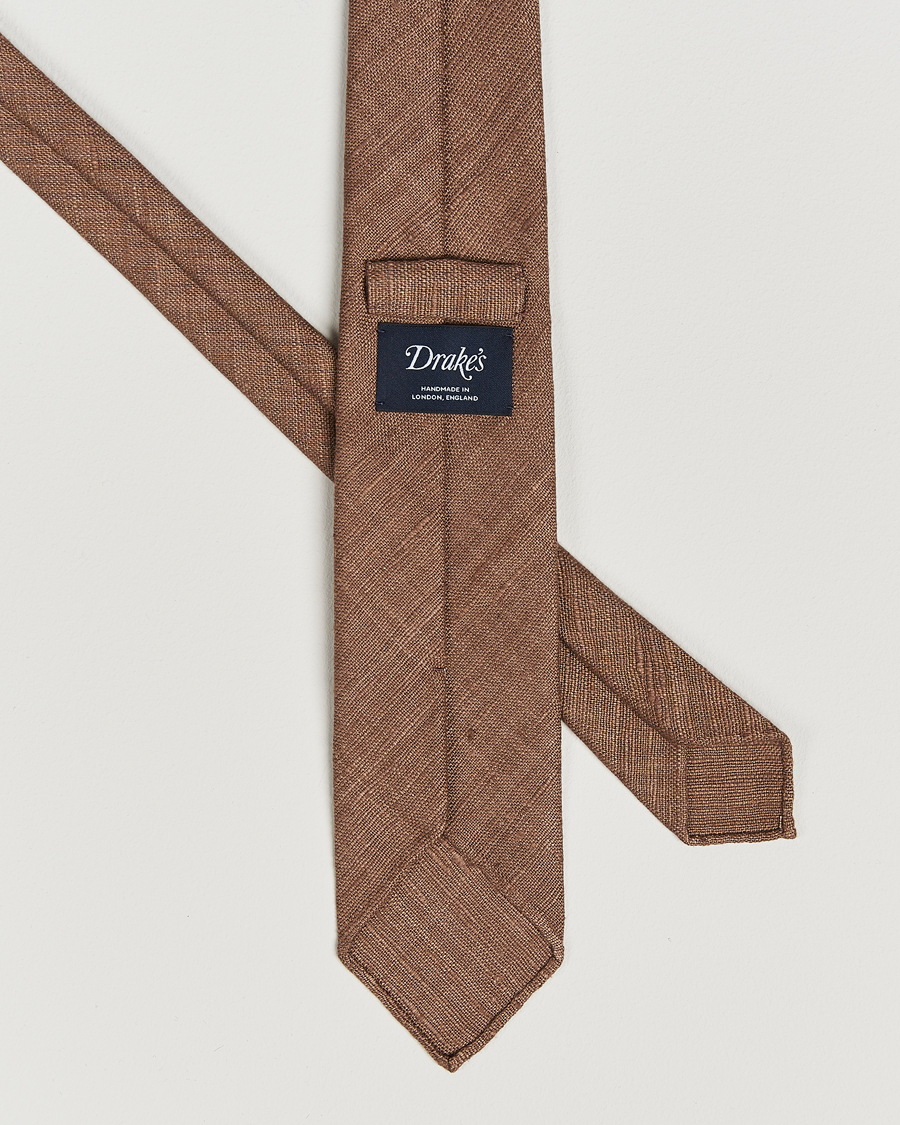 Herr | Drake's Silk Tussah Handrolled Tie Coffee | Drake's | Silk Tussah Handrolled Tie Coffee