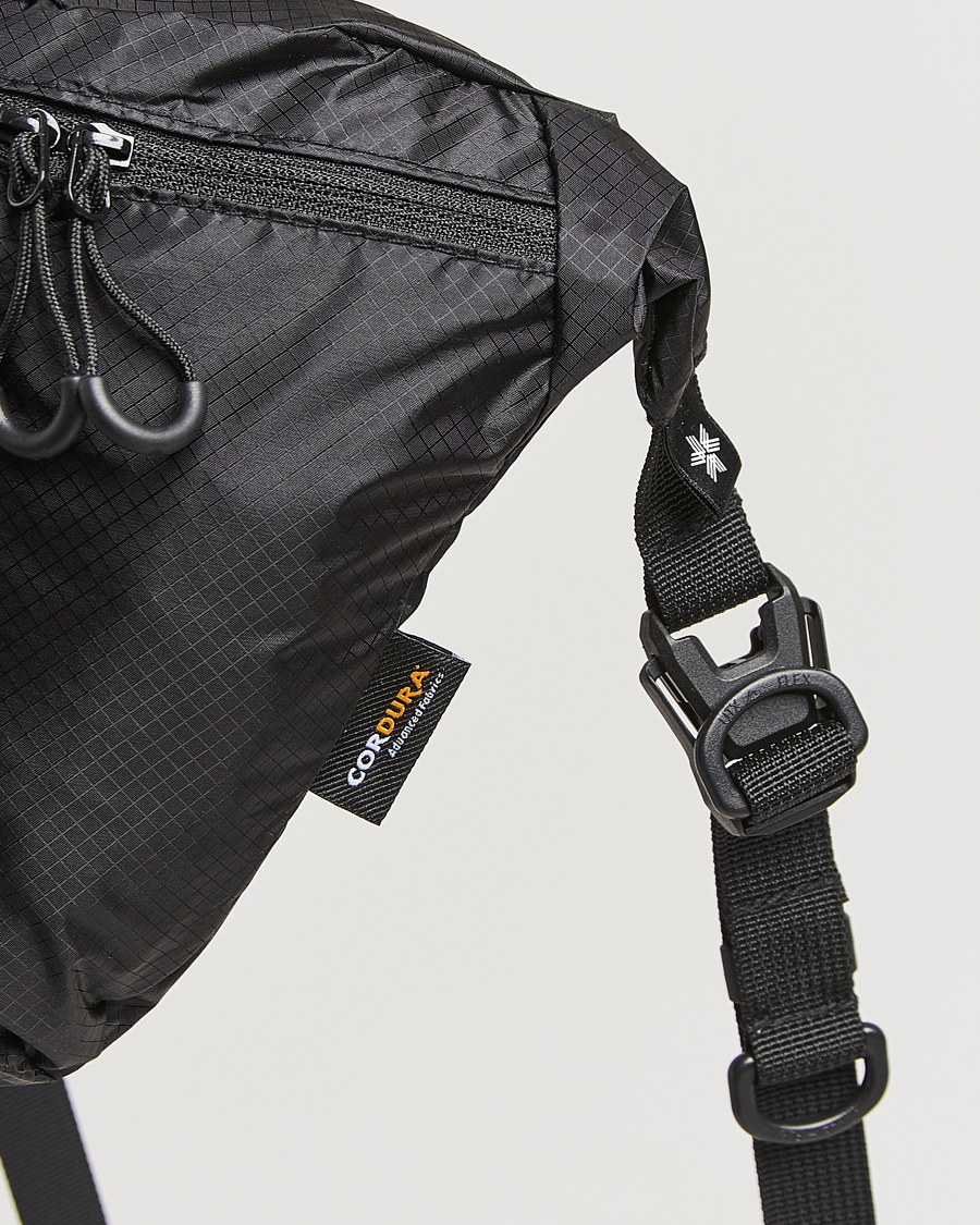 Herr | Goldwin Cordura Rip-Stop Shoulder Bag Black | Goldwin | Cordura Rip-Stop Shoulder Bag Black