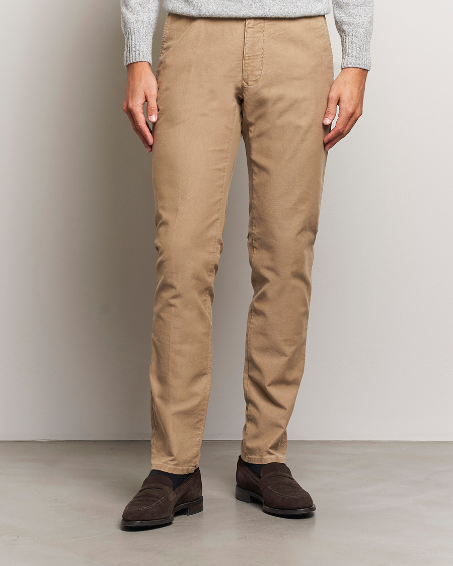 Herr | Byxor | Incotex | Slim Fit Garment Dyed Slacks Beige