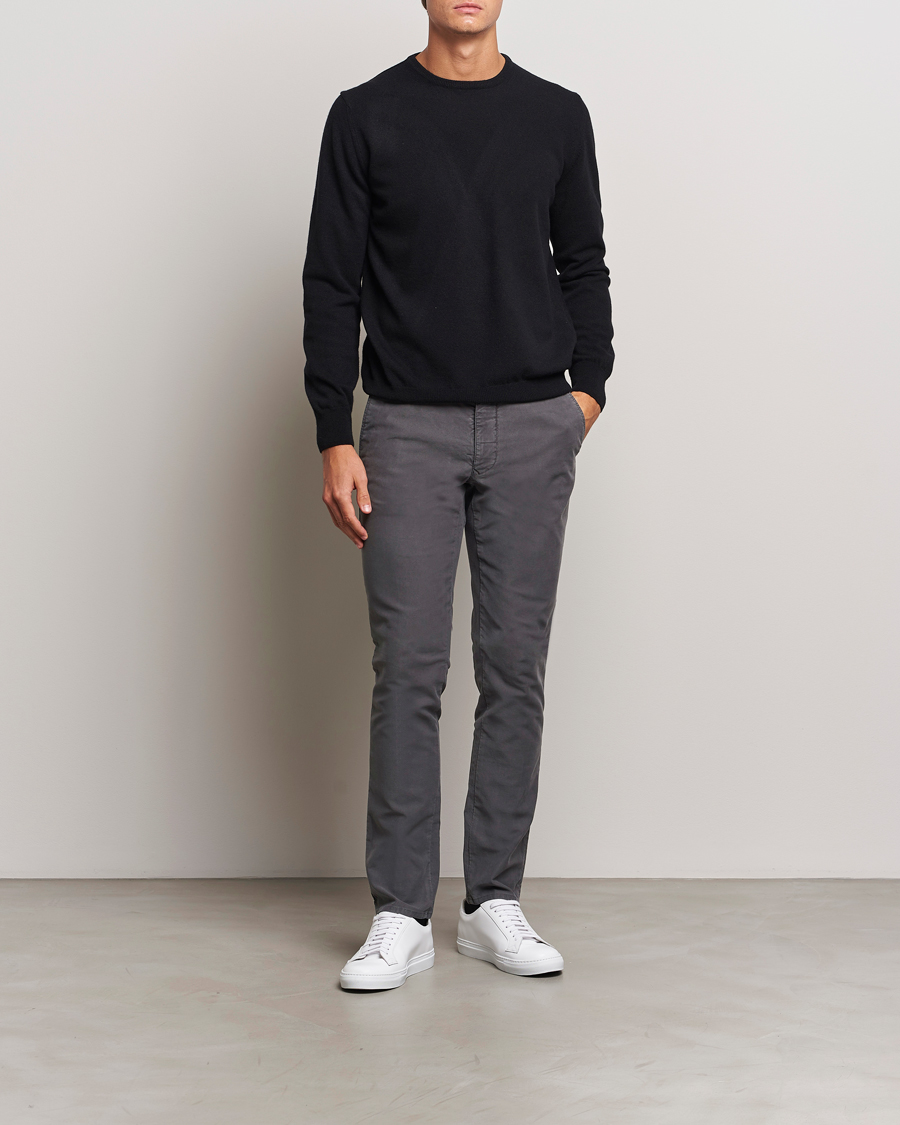 Herr | Byxor | Incotex | Slim Fit Garment Dyed Slacks Dark Grey