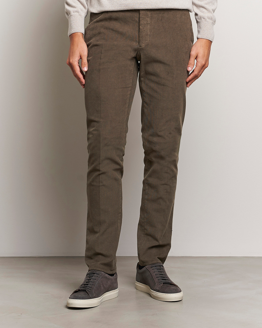 Herr | Byxor | Incotex | Slim Fit Baby Corduroy Trousers Brown