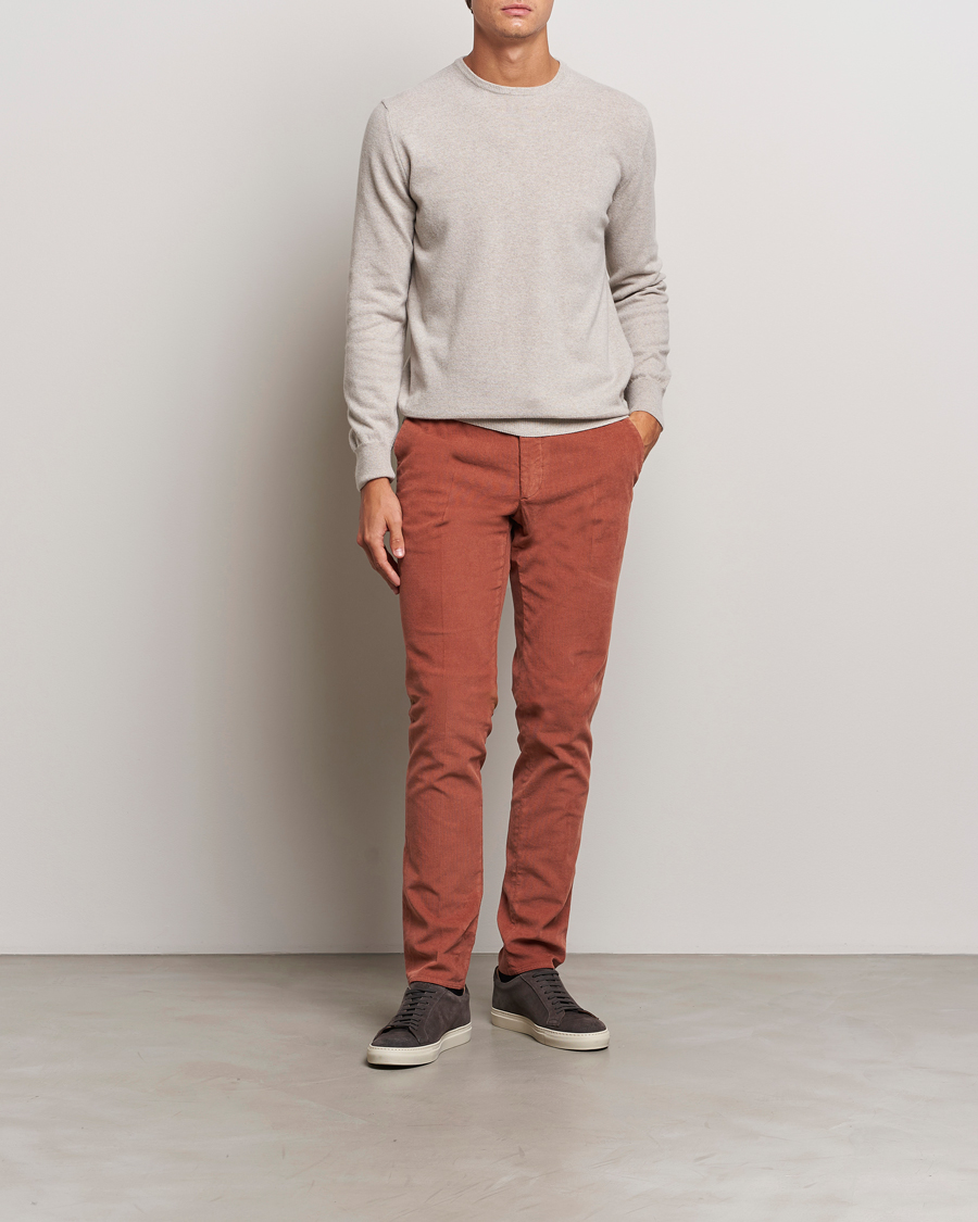 Herr | Byxor | Incotex | Slim Fit Baby Corduroy Trousers Vintage Red