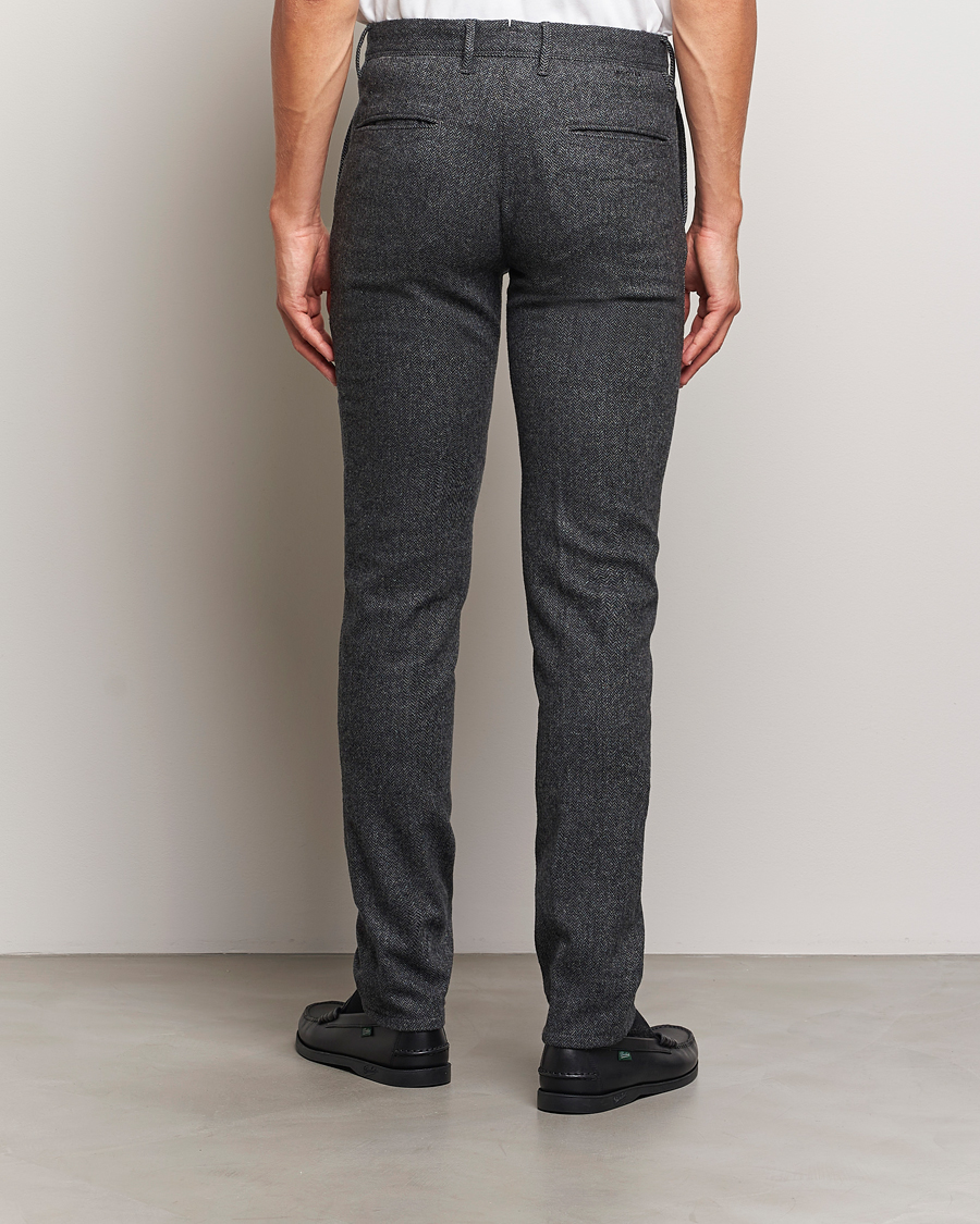 Herr | Byxor | Incotex | Slim Fit Washed Wool Stretch Slacks Dark Grey