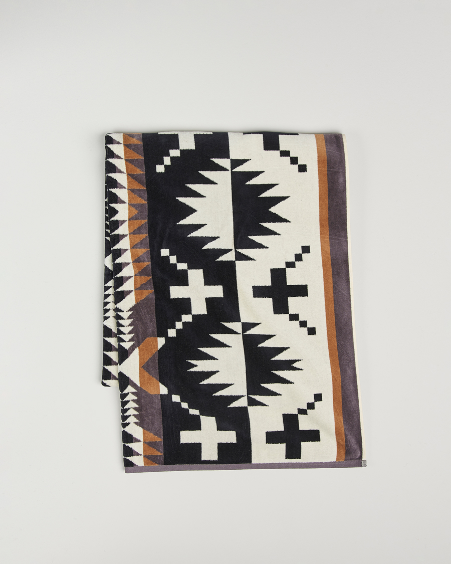 Herr | Pendleton Jacquard Spa Towel Spider Rock Black | Pendleton | Jacquard Spa Towel Spider Rock Black